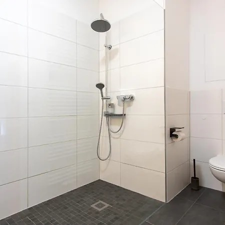 Luxurioeses Apartment, 10min Innenstadt, Parkplatz * Erfurt