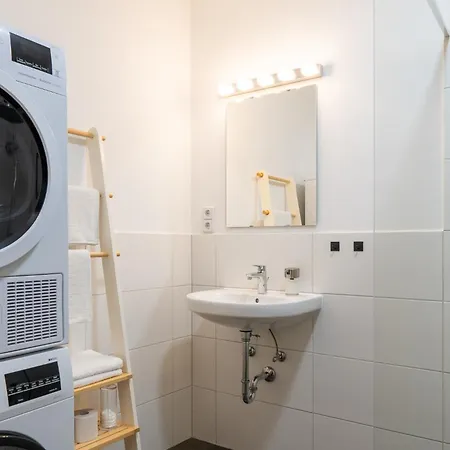 Appartement Luxurioeses Apartment, 10min Innenstadt, Parkplatz